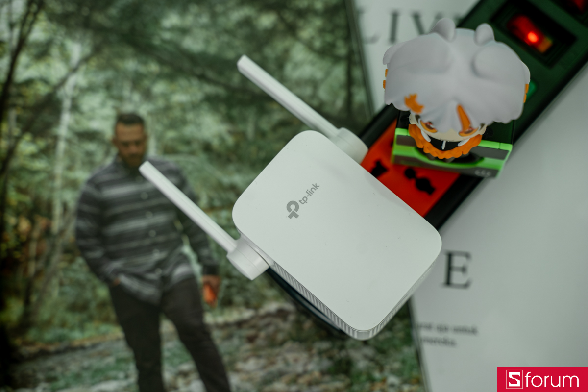  Thiết kế của TP-Link TL-WA855RE