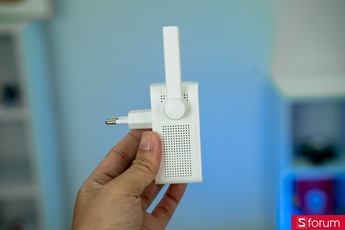 Thiết kế chân cắm tích hợp trực tiếp, chỉ cần cắm thẳng thiết bị vào ổ điện