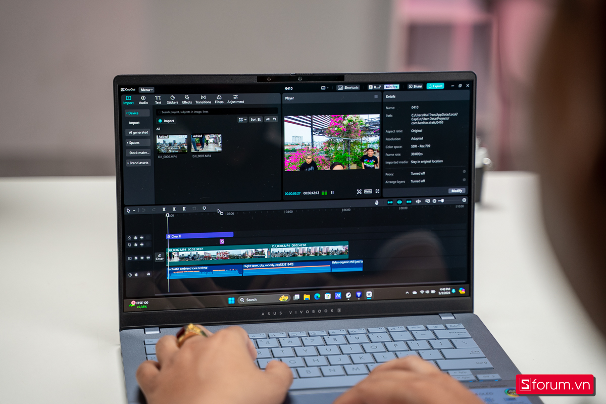 Top 4 laptop cao cấp đáng mua nhất 2025