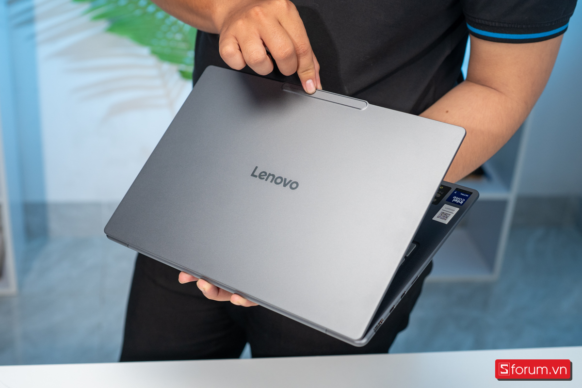 Top 4 laptop cao cấp đáng mua nhất 2025