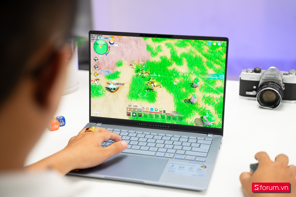 Top 4 laptop cao cấp đáng mua nhất 2025