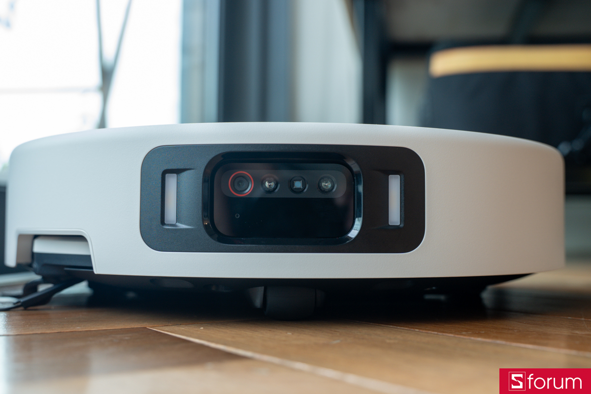 Điều hướng AI Triple-Camera và radar dToF thế hệ mới