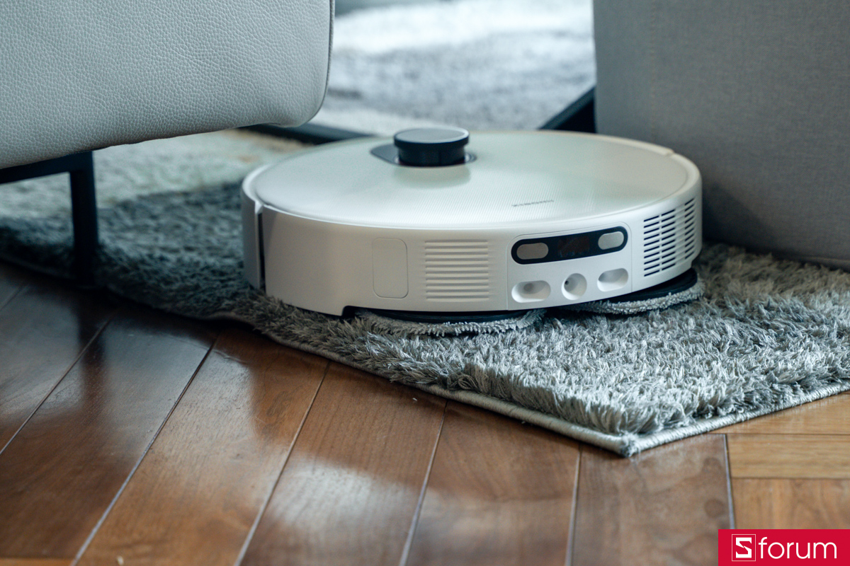 Điều hướng AI Triple-Camera và radar dToF thế hệ mới