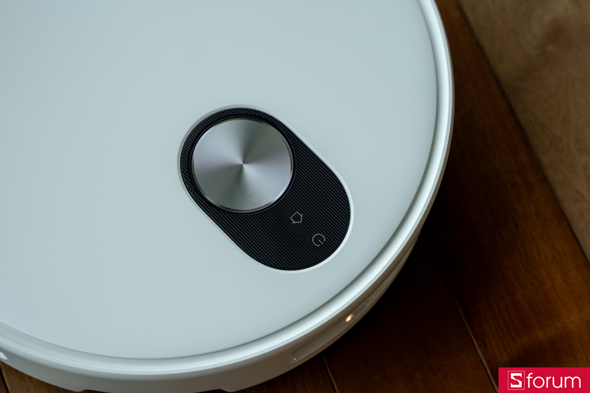 Trên tay Xiaomi Vacuum 5