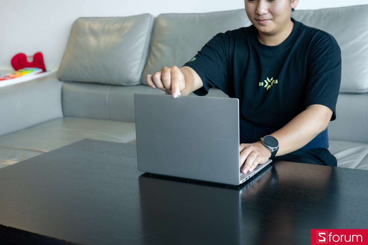 ASUS Vivobook S14 2026 hội tụ đủ thứ sinh viên CẦN!