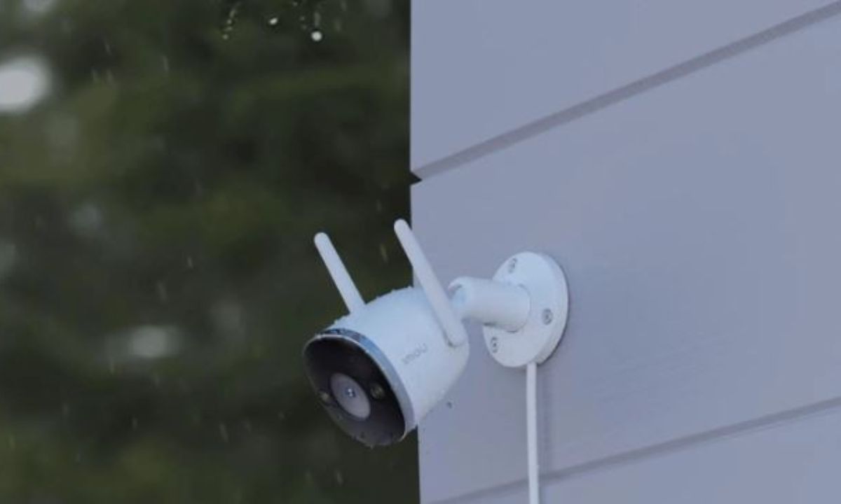 Camera an ninh ngoài trời chống nước