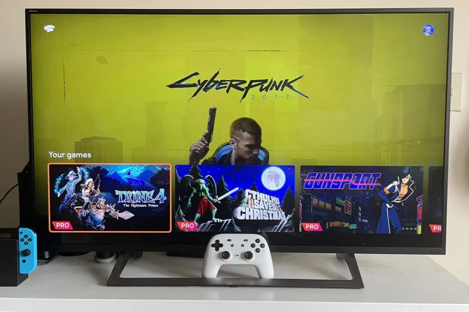 Cloud gaming là hình thức chơi game trong đó toàn bộ quá trình xử lý được thực hiện trên máy chủ từ xa