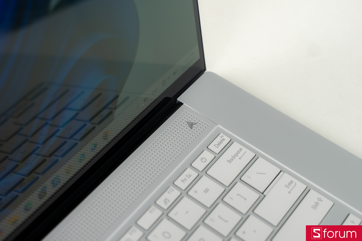 Thiết kế với các đường cắt CNC nhỏ