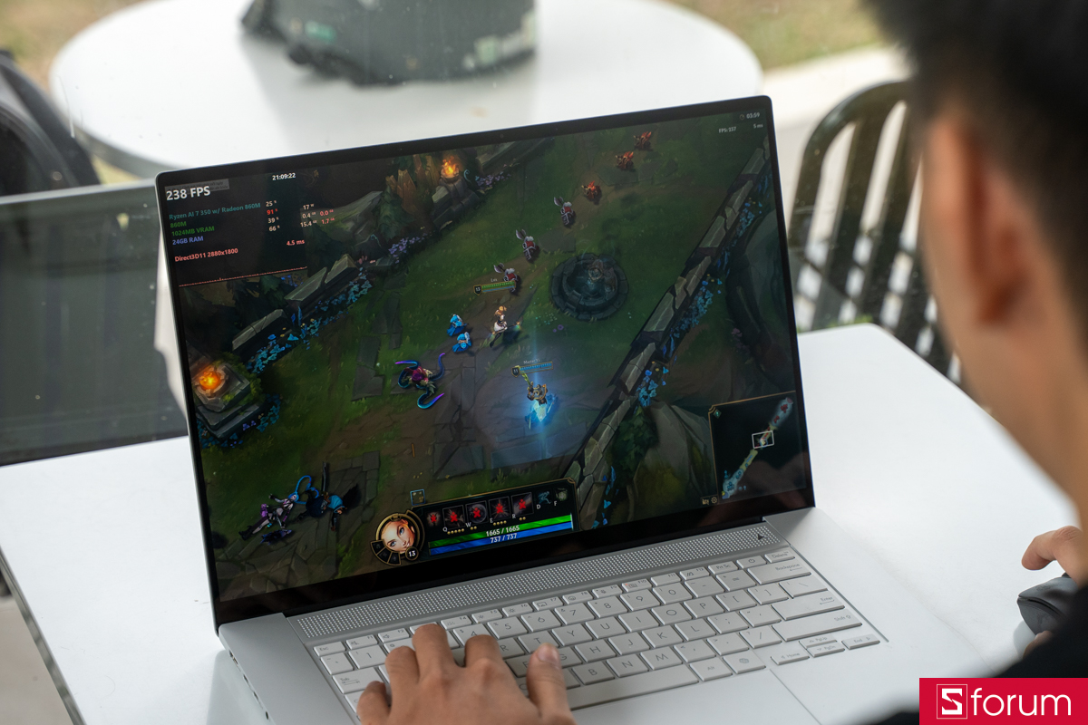 Đánh giá hiệu năng chơi game