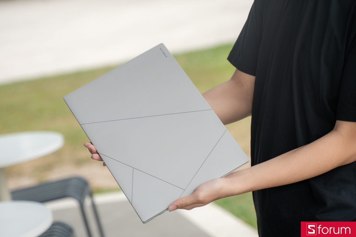 Thiết kế Zenbook S 16 UM5606KA