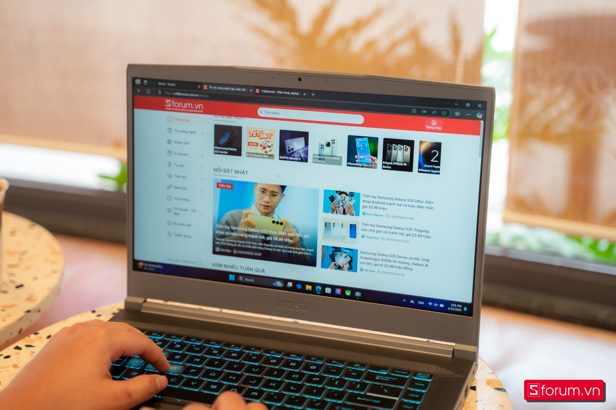 Laptop 20 triệu chơi CS2, Valorant