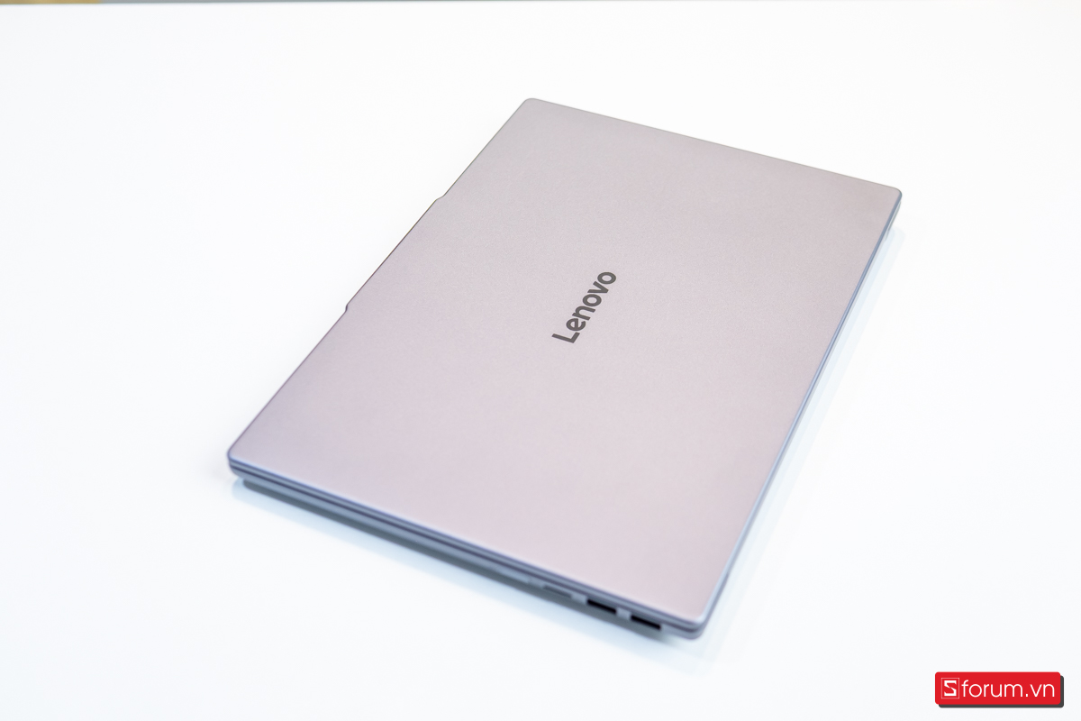 Top 5 laptop AMD mỏng nhẹ đáng mua cho sếp