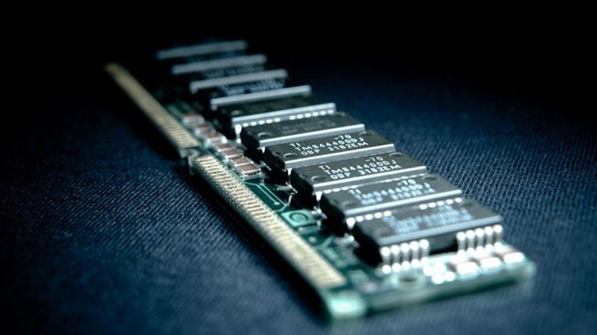 RAM tăng giá mạnh, mua sẵn laptop gaming 32GB liệu có lời hơn về lâu dài