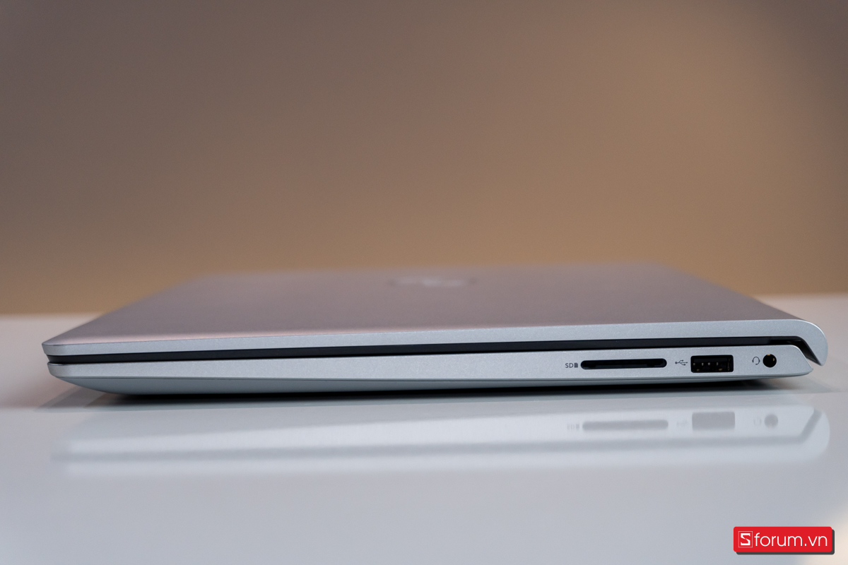 Laptop cho học sinh cấp 2