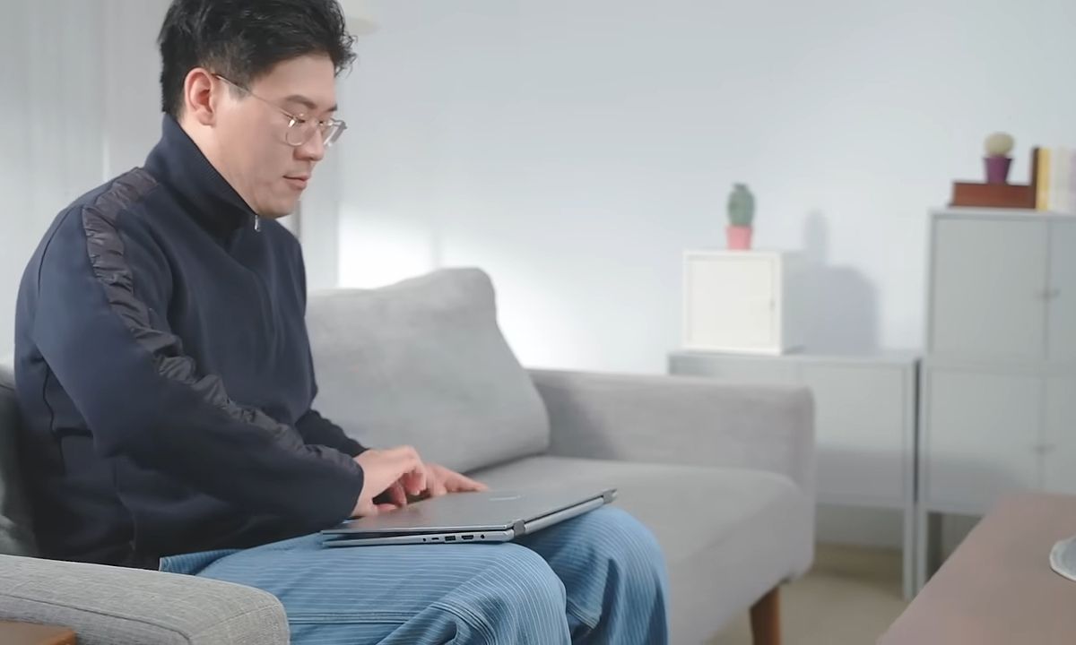 Laptop màn hình cảm ứng 2026