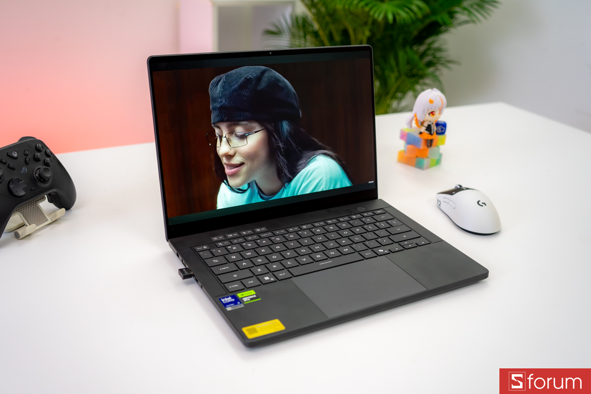 Laptop màn hình đẹp cho sinh viên Thiết kế, đồ họa