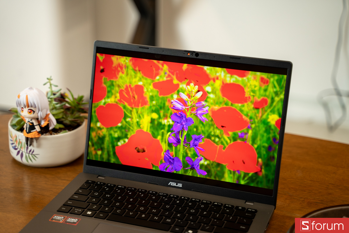 Laptop mỏng nhẹ đáng cân nhắc dịp 8 tháng 3