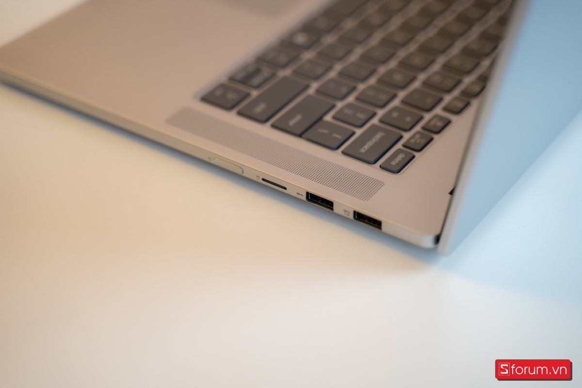 Lenovo IdeaPad Slim 5 OLED