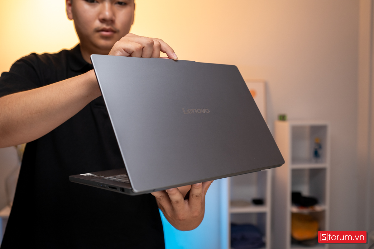 Lenovo IdeaPad Slim 3 cho tân sinh viên dưới 20 triệu