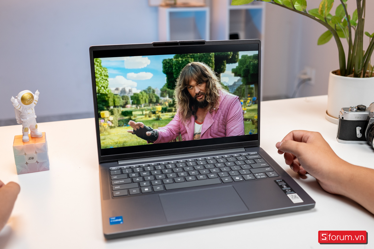 Lenovo IdeaPad Slim 3 cho tân sinh viên dưới 20 triệu