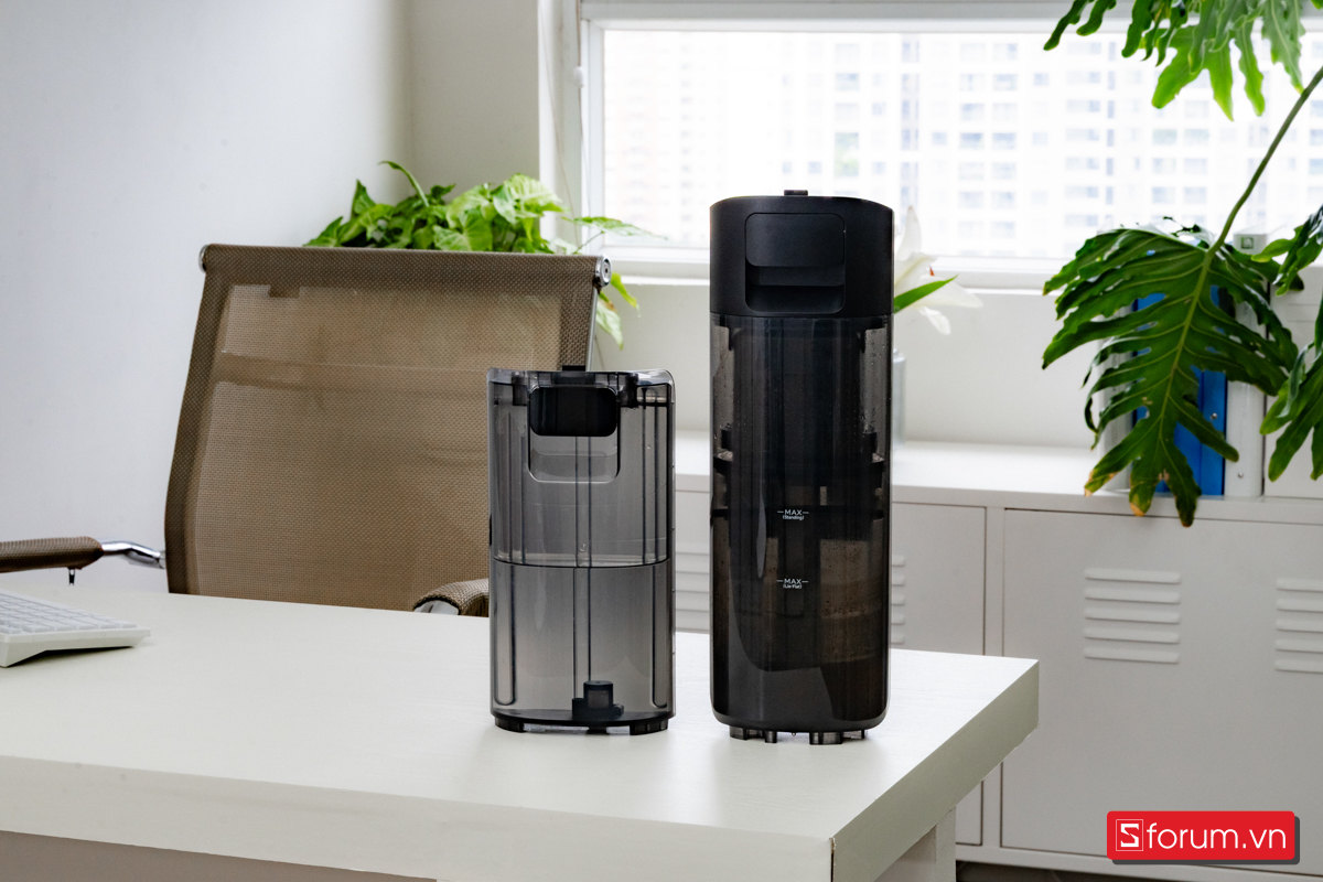  Hai ngăn nước tách biệt với dung tích lớn