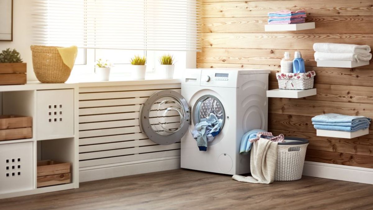 Máy sấy quần áo thông hơi