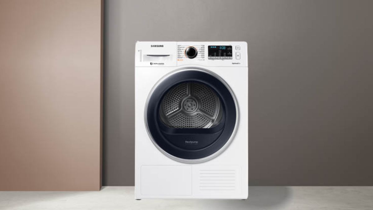 Máy sấy quần áo ngày càng được nhiều gia đình cân nhắc như một giải pháp giúp việc nhà nhẹ đi đáng kể