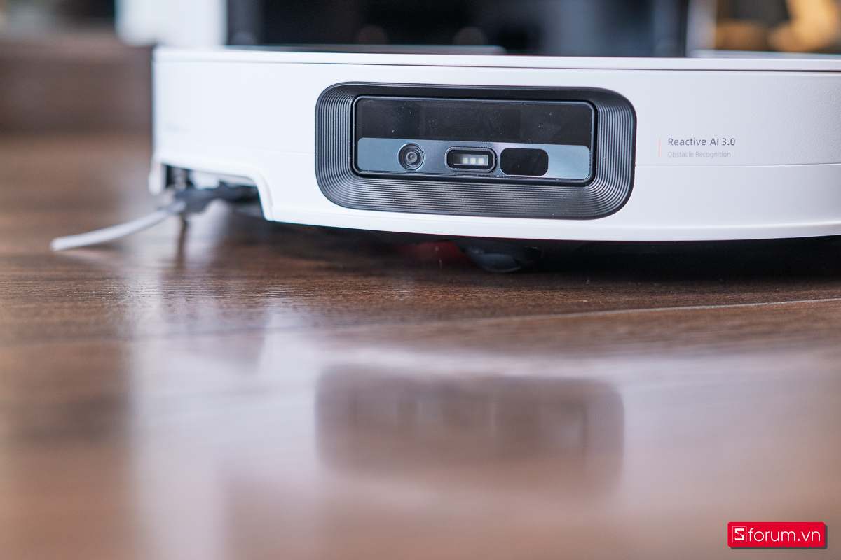 Hệ thống điều hướng RetractSense kết hợp công nghệ nâng hạ khung gầm AdaptiLift