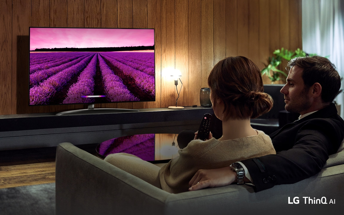 Chọn TV 43 inch giá rẻ cho phòng ngủ