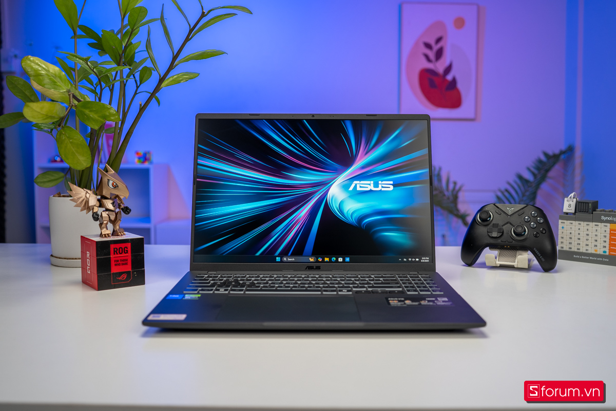 Thiết kế màn hình 16 inch là ưu điểm lớn của ASUS V16