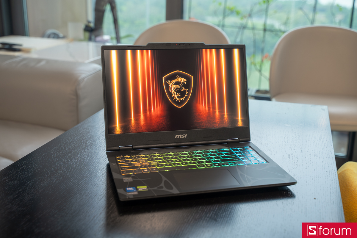 Laptop MSI Cyborg 15