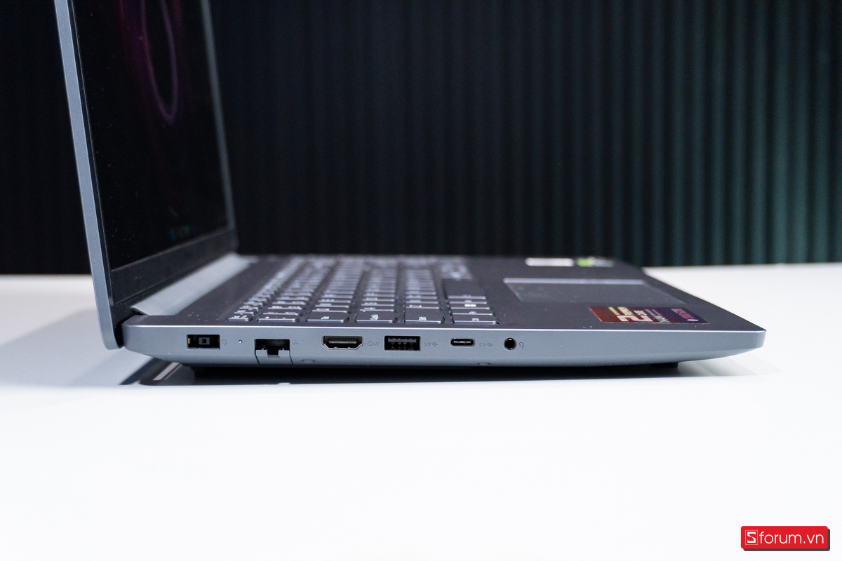 Top 4 laptop LOQ đáng mua nhất giữa 2026
