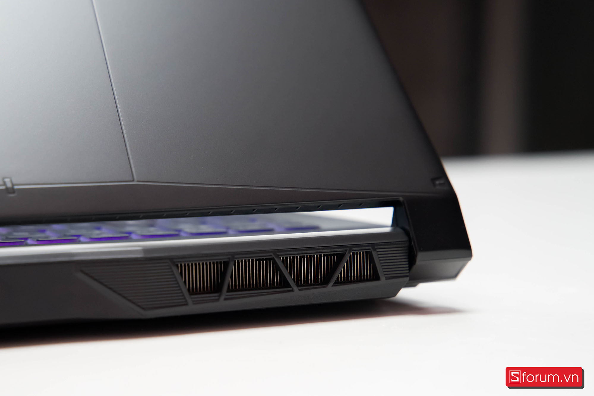 TOP 5 laptop gaming 20 TRIỆU NGON, BỔ, RẺ NHẤT đầu năm 2026