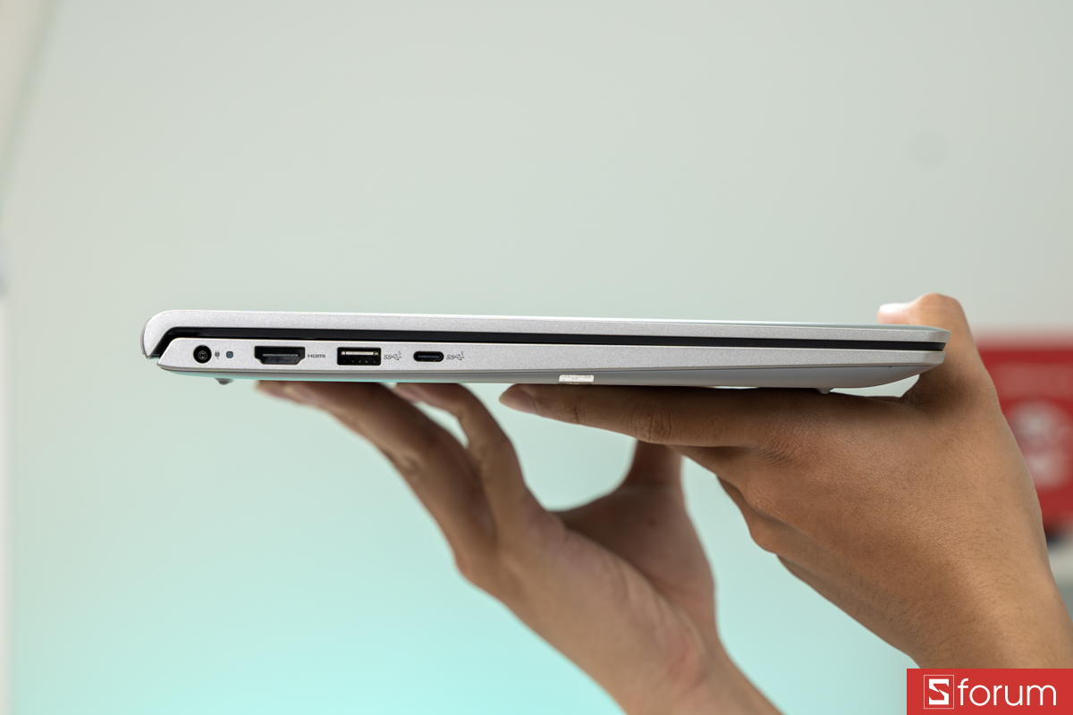 Trên tay Dell Inspiron 15 3530
