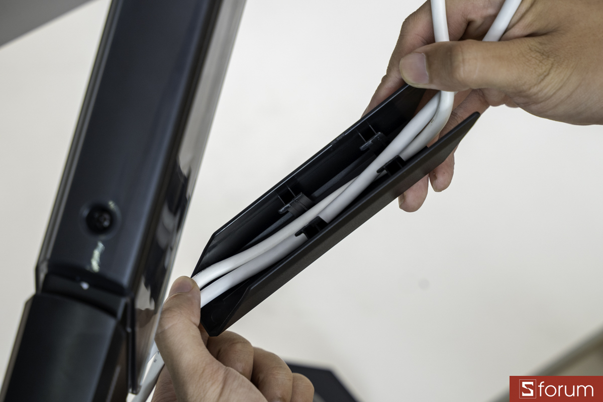 Trên tay Arm màn hình HyperWork Alpha Pro Gen 2