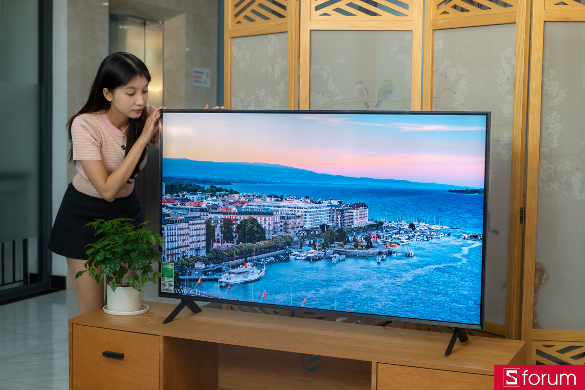 Trên tay LG QNED 4K 55 inch 2025