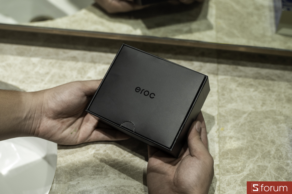 Mở hộp Traveller Eroc KKXZ021