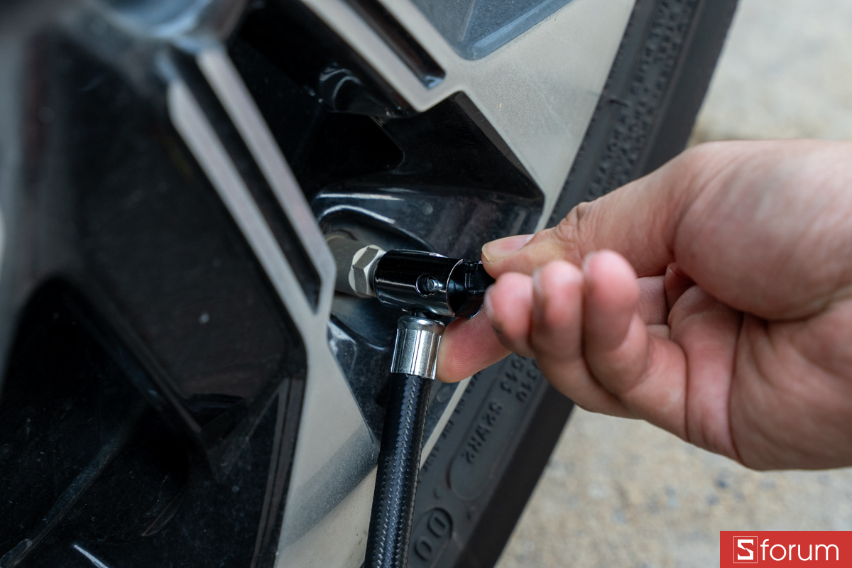 Trên tay iDmix CAR AIR PUMP CP10