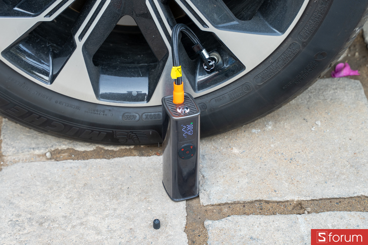 Trên tay iDmix CAR AIR PUMP CP10