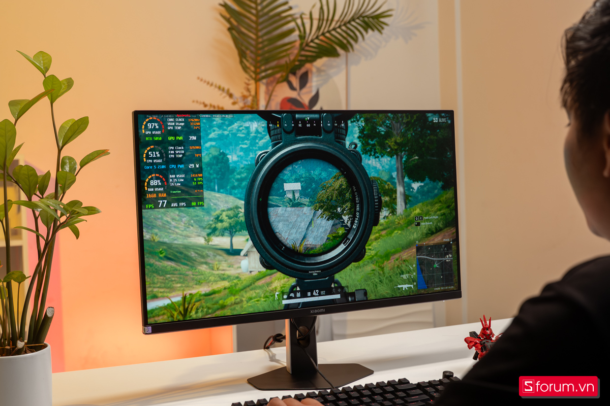 Tần số quét cao giúp hỗ trợ trong việc chơi game