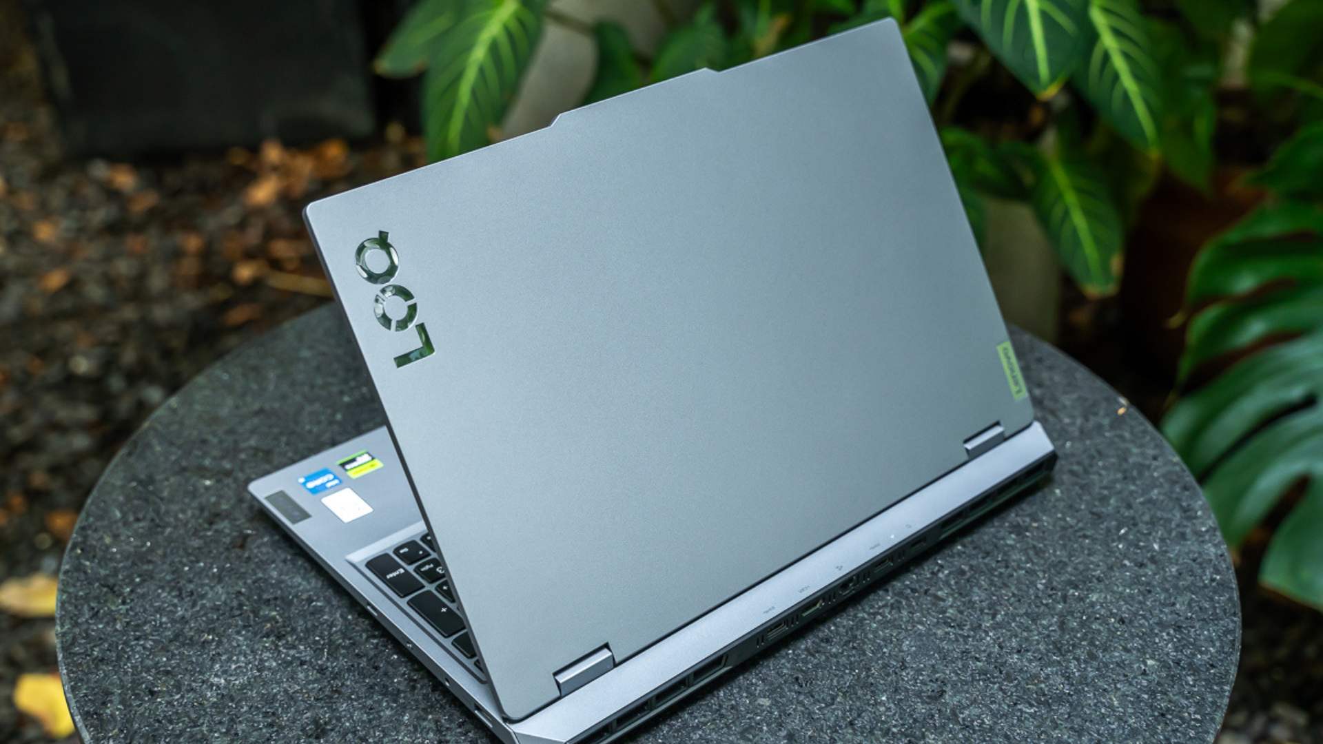 Ba phiên bản Lenovo LOQ 2025: Đâu là lựa chọn “đáng đồng tiền” nhất cho game thủ cuối năm? Ba phiên bản Lenovo LOQ 2025: Đâu là lựa chọn “đáng đồng tiền” nhất cho game thủ cuối năm?