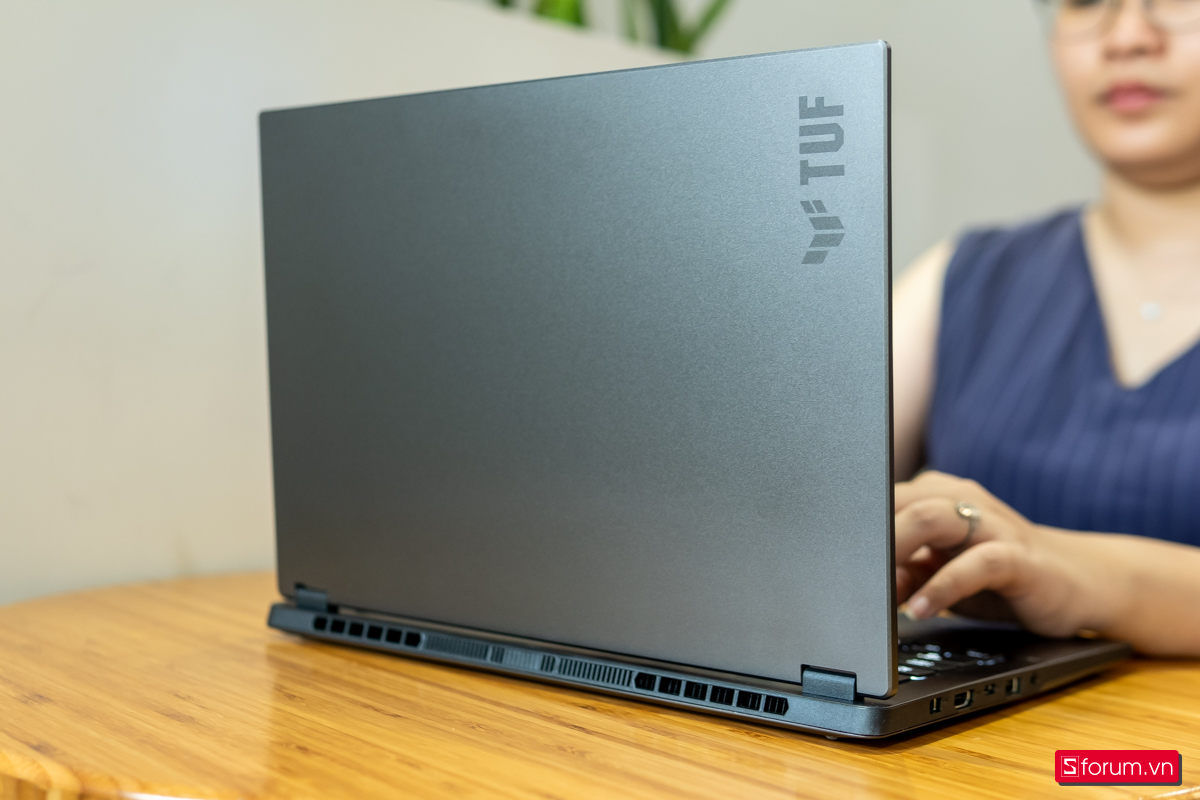 ASUS TUF Gaming A14 bản giá rẻ có gì đáng chú ý