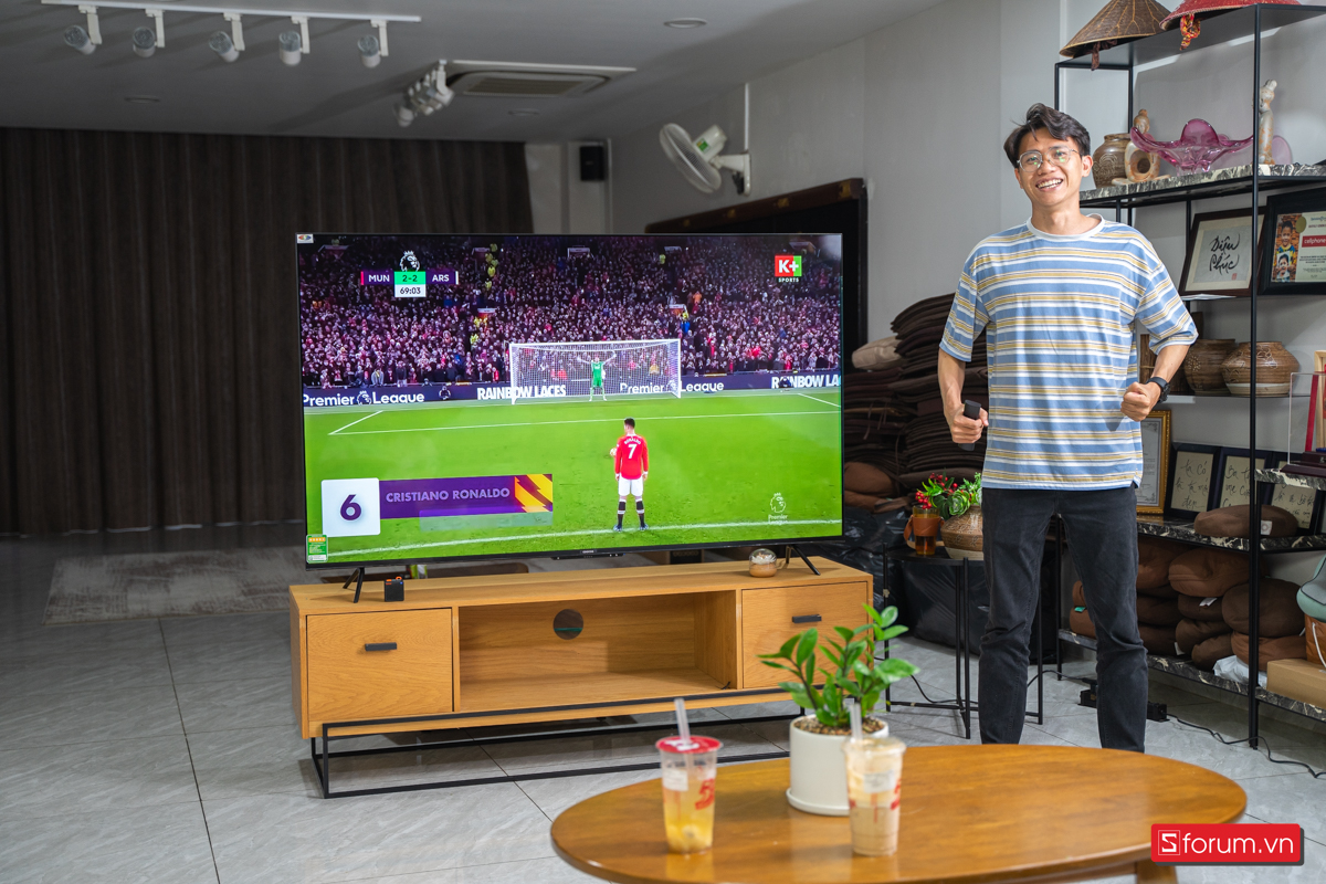 Top 4 TV 65 inch giá tốt mua ngay xem Messi phá kỷ lục