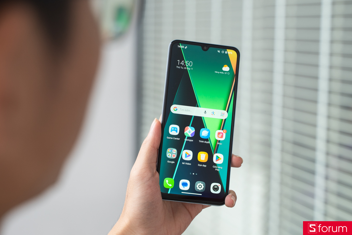 Mặt trước của Xiaomi POCO C71