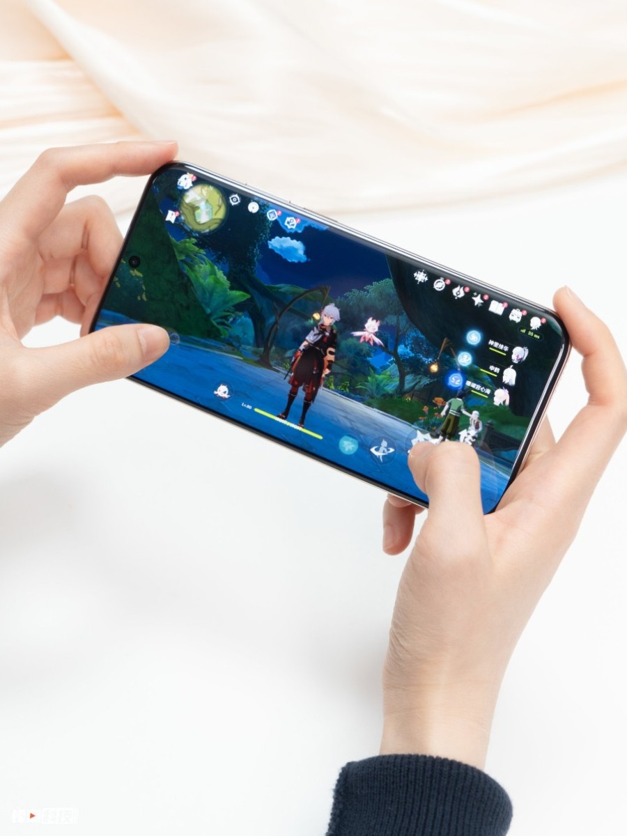 Màn hình của Huawei Mate 70 Air cho trải nghiệm thị giác tốt