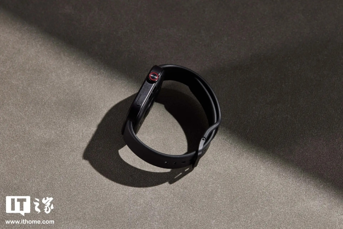 Cạnh phải của REDMI Watch 6