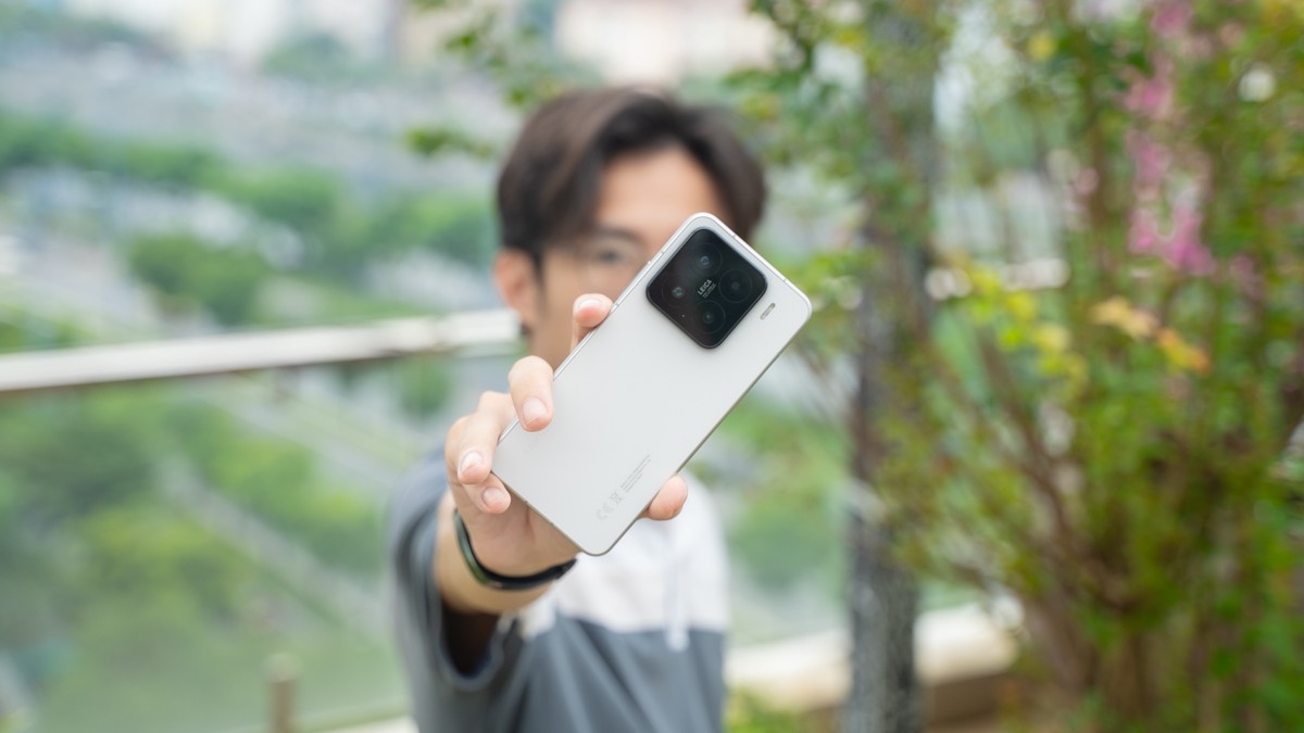 Đánh giá Xiaomi 15 sau gần 1 năm ra mắt: Vẫn là phần cứng "gánh" phần mềm!