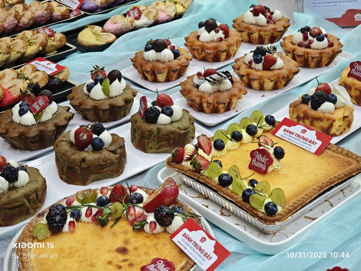 Ảnh chụp thiếu sáng/phức tạp của Xiaomi 15