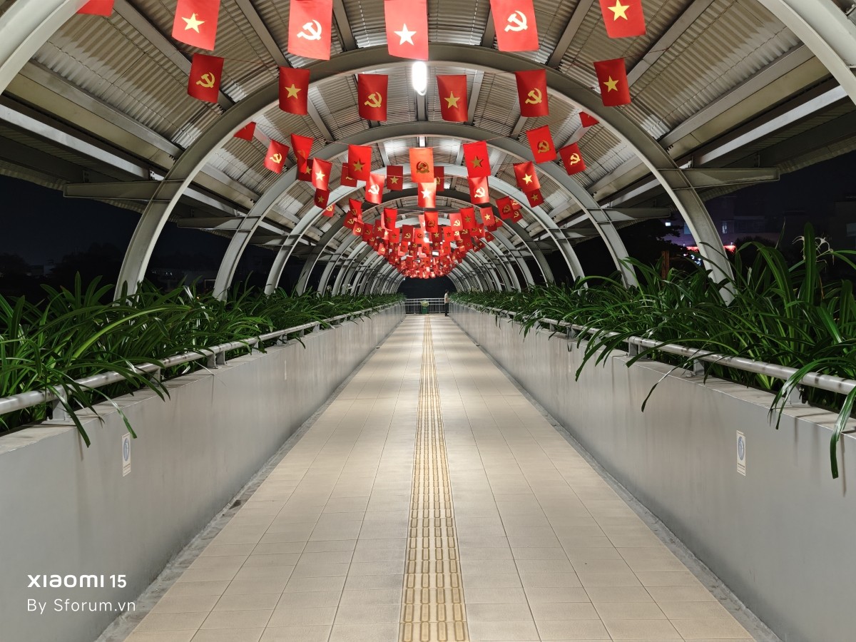 Ảnh chụp thiếu sáng/phức tạp của Xiaomi 15