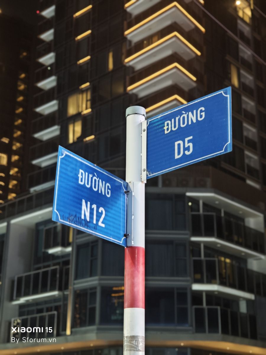 Ảnh chụp thiếu sáng/phức tạp của Xiaomi 15